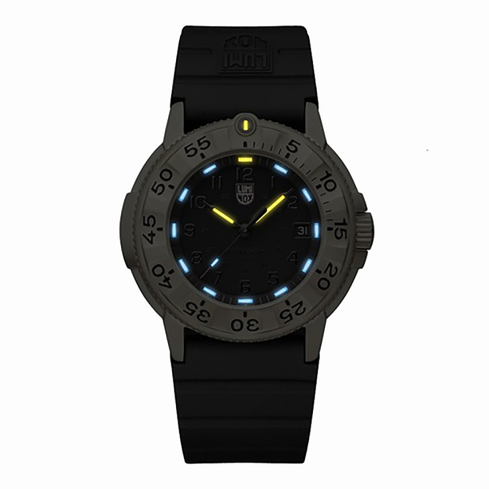 NAVY SEAL FOUNDATION 3200 SERIES／117,810円(税込)